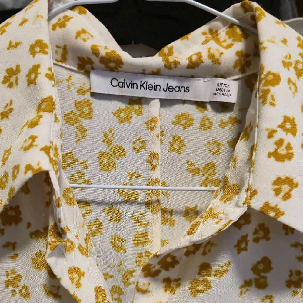 🌟Calvin Klein Floral Shirt Dress - Picture 5 of 6
